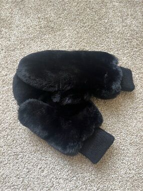 Black Faux Fur Mittens